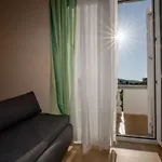 Rab *